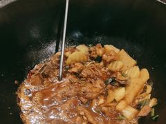 -鲁员外地锅鸡地锅鱼(古墩路店)