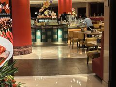 -咖啡苑自助餐厅·中国大饭店