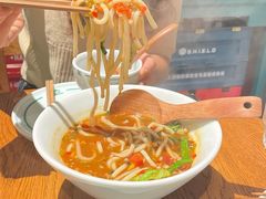 蒙自过桥米线-一坐一忘云南菜(嘉里中心店)