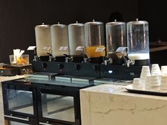 -筠咖啡西餐厅(上海国展宝龙丽筠酒店)