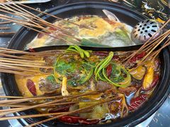 -灌县老妈砂锅串串香(万科红生活广场店)