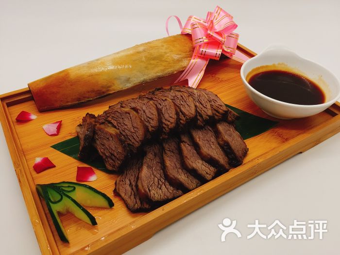 炭烧美国牛肋骨