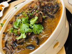 小鸡炖蘑菇粉条-李老哈·东北菜(宋园路店)