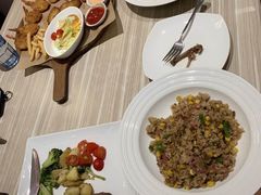 -必胜客(宁海西子国际店)