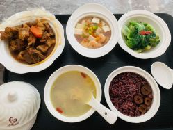 -哈佛宝贝月子会所(登封店)