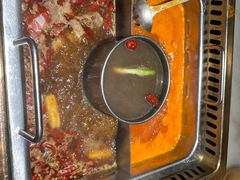 -巴渝瓦肆重庆鲜火锅(宝龙环湖店)