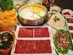-花田煮鲜牛肉火锅(钟楼众汇店)