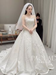 -南京宝娜嫁衣婚纱礼服馆(中央路店)