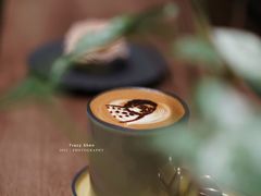 拿铁-潮一不贰·法式甜品·生日蛋糕·西式简餐(外滩店)