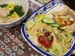 -长人馄饨铺(解放街店)