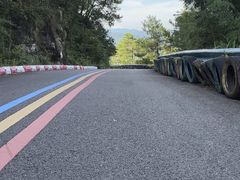 -龙里油画大草原旅游区