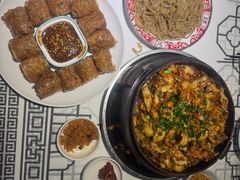 -客家大院·非遗赣南客家菜(郁孤台店)