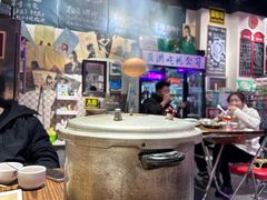 -蚝堡海鲜·威海菜·海肠捞饭·烧烤·亚洲吃蚝公司(幸福门店)