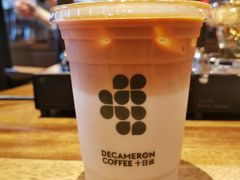 十日谈招牌冰拿铁-DECAMERON十日谈(卓悦汇店)