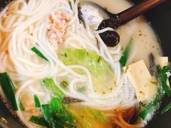 -十秒到米线(莱茵翠景店)