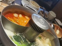 -左庭右院鲜牛肉火锅(浦江欢乐颂店)