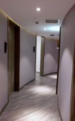 -海豚湾高端月子会所(黄浦店)