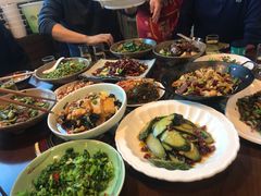 -湘聚南县土菜馆(龙山二路店)
