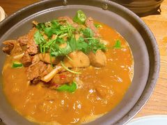 灶膛罐罐牛腩-吃饭皇帝大土家民族菜(正大广场店)