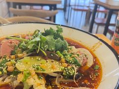 -牛八秒油泼冒菜(宽窄巷子店)
