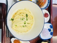 -百年老字号·观振兴蟹黄面·三虾面·苏式面(观前街富仁坊巷店)