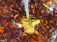 -乡土特色.冷锅鱼.牦牛肉汤锅