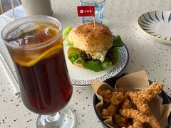 -必胜客(海滨店)