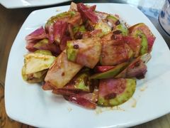 -溢心园香河肉饼总店