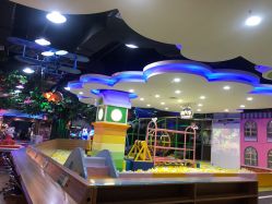 -菲菲羊乐园(临平银泰城店)