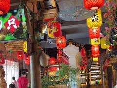 -头上红煨盐鸡·非遗院子餐厅