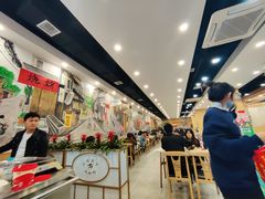 -江城燕子大排档(江汉路步行街店)