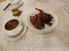 -御满江海鲜酒家(洛溪新城店)