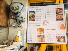 菜单-萨卡屋亲子乐园·餐厅(龙山万物工场店)