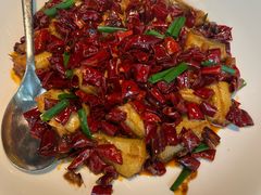 辣烧九肚鱼-荣小馆(安达仕店)