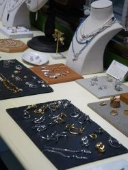 -HeyJewel全球独立设计师原创首饰集合店