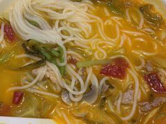 -粉小主·贵州酸汤牛肉粉(南京仙林金鹰店)