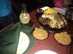牛仔拼盘-Pistolera Mexican Cantina女枪手墨西哥餐厅(碧云路店)