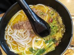 -三千粉牛肉米粉(来客茂店)