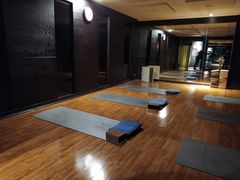 瑜伽教室-Waterfall瀑布湾优健源(华侨城店)
