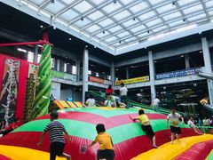 -蒙特利亲子乐园