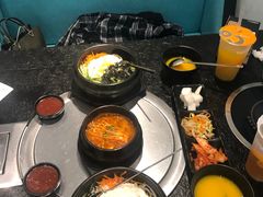 -烤路里·韩国品质自助烤肉(石路天虹4号店)