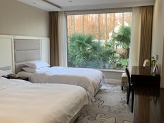 -上海怡沁园度假酒店