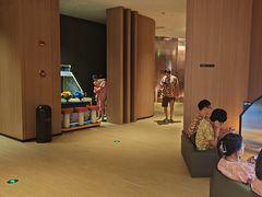 -涨巢·潮玩水疗局