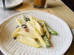 -穹六人间 people 6(岳阳路店)