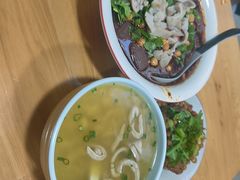 -朱大嘴肥肠血旺(福字街店)