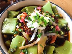 -王万妈卤猪脚(青岩交通路)