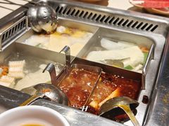 -海底捞火锅鲜切牛肉主题店(长寿路店)