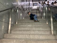 -陆家浜路(地铁站)