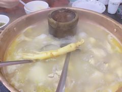 人参滋补鸡-朴小妹人参鸡汤火锅(长白山万达店)