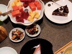-梅间堂茶馆(绿地缤纷城店)